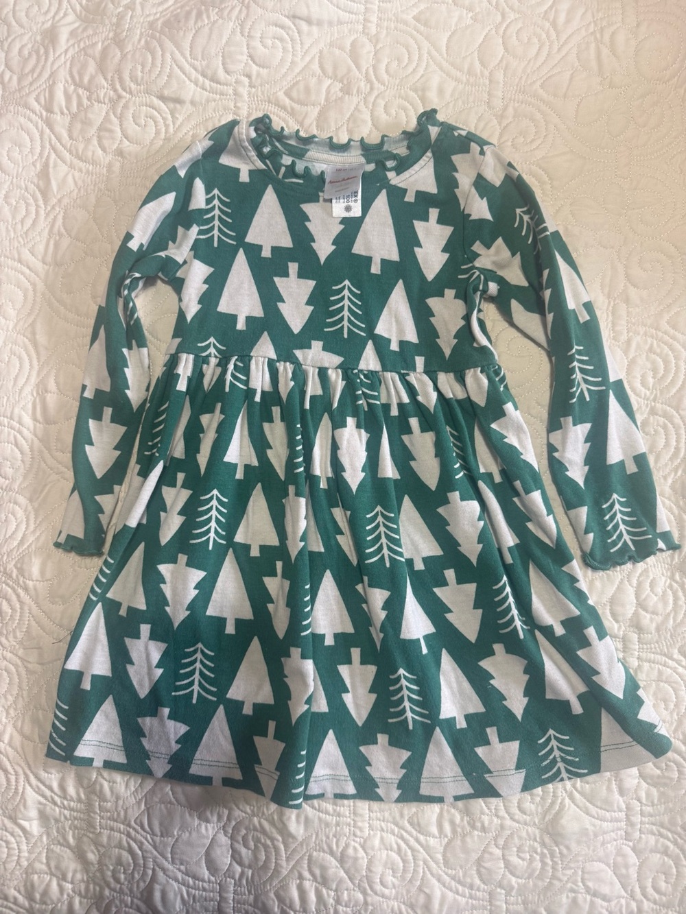 Hanna Andersson Green and White Tree Print Long-Sleeve Dress 4T Christmas winter